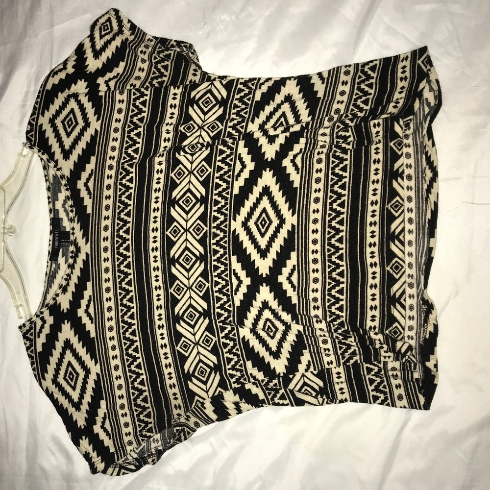 Junior's Tribal Black & Tan Colored Tee